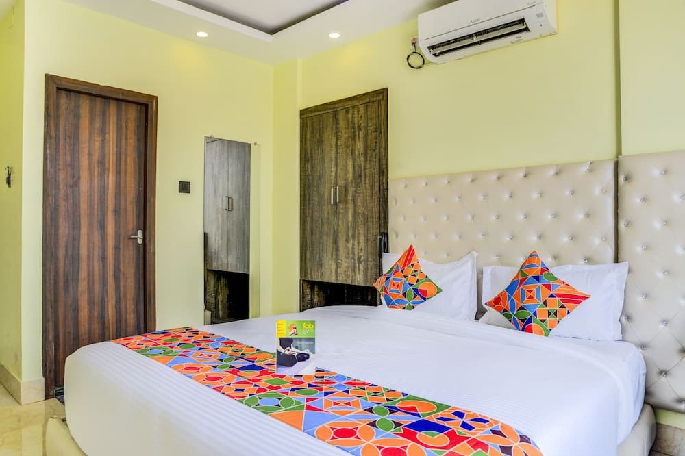 FabHotel Balaji Inn