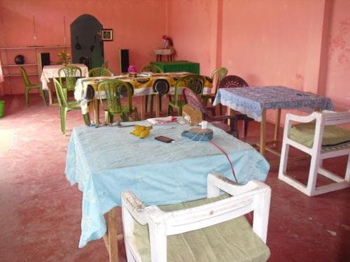 H & U Guest House
