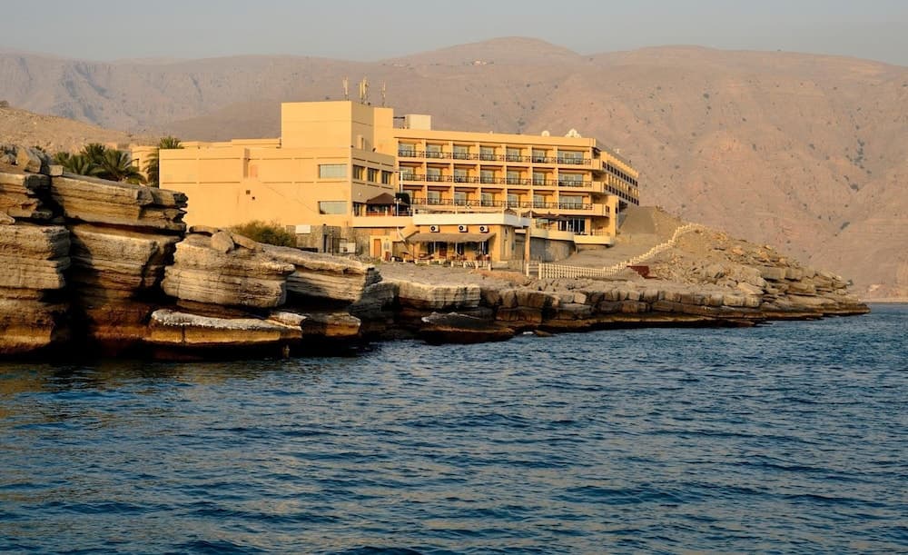 Atana Khasab Hotel
