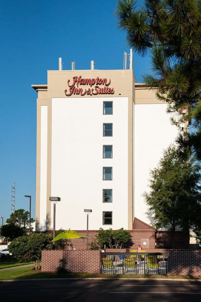 Hampton Inn & Suites Jackson Coliseum