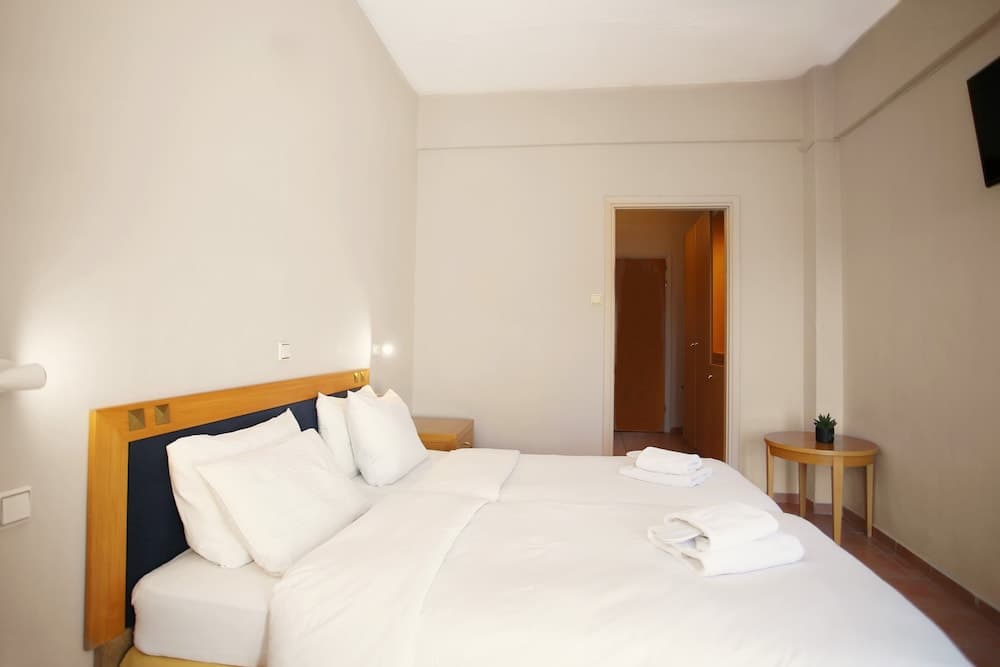 Lecadin Hotel