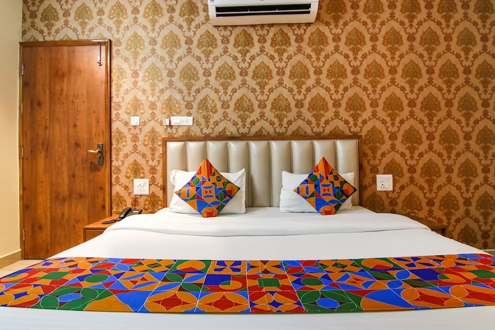 Fabhotel K9 Regency