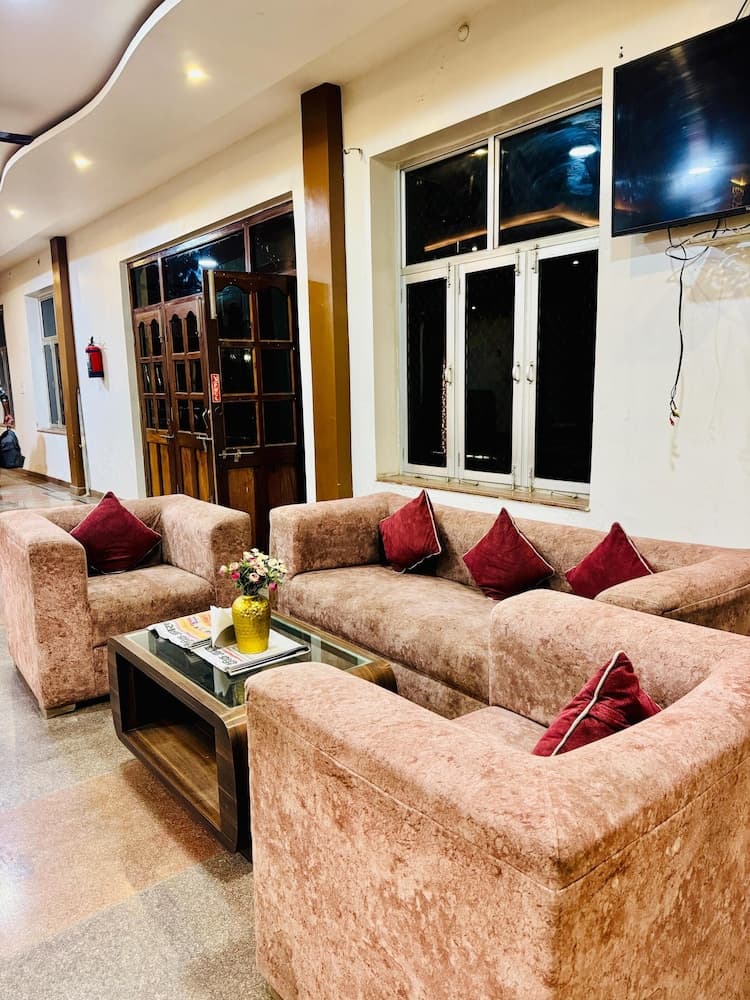 Sahani Hotel