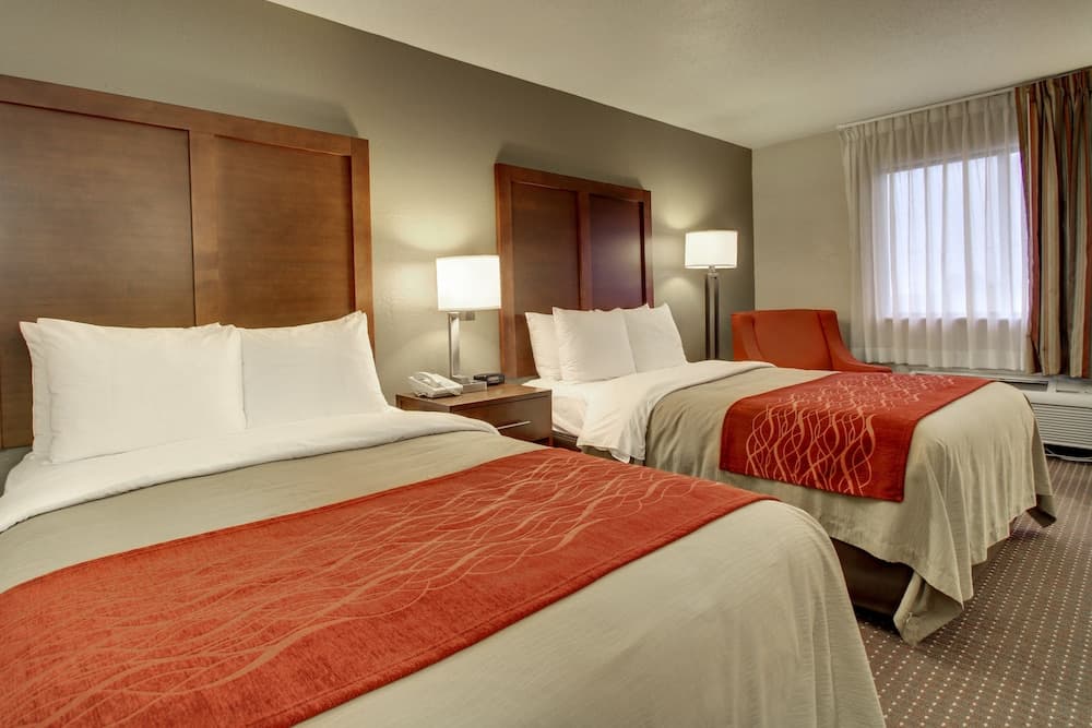 Quality Inn Waverly