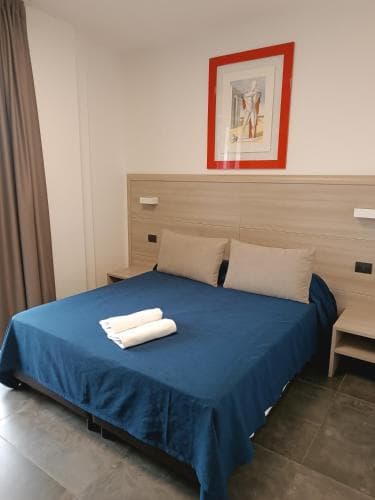 Tiby Hotel