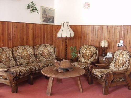 Relax House