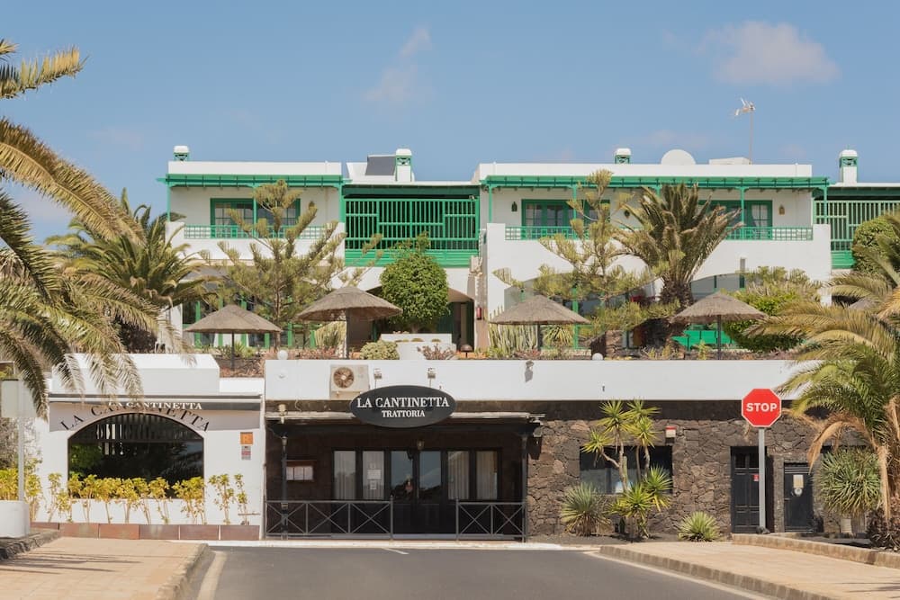 Golf y Mar Suites