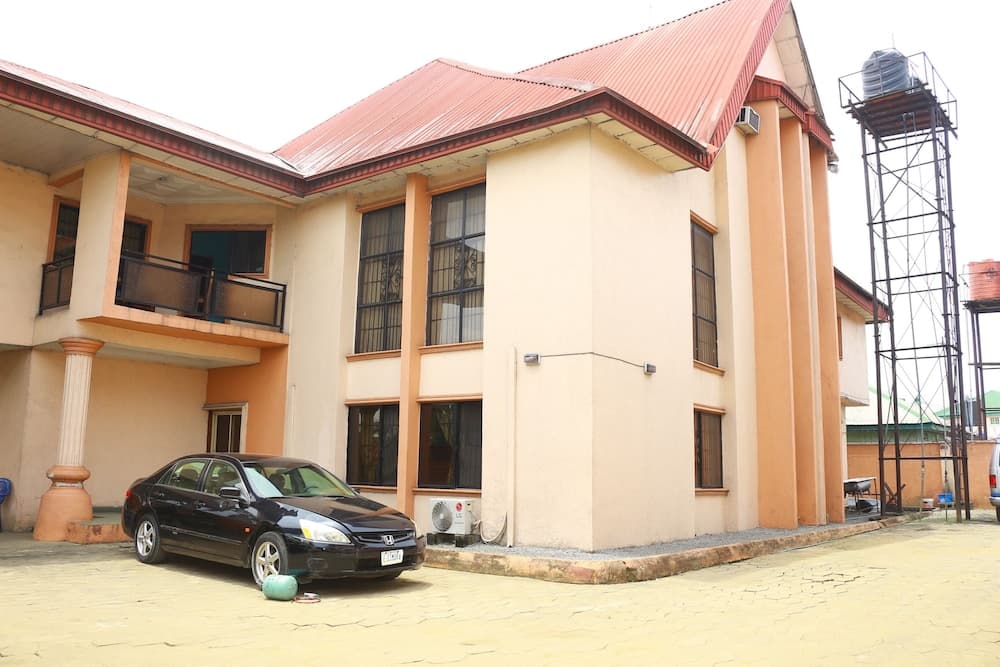 Samaritan Hotel