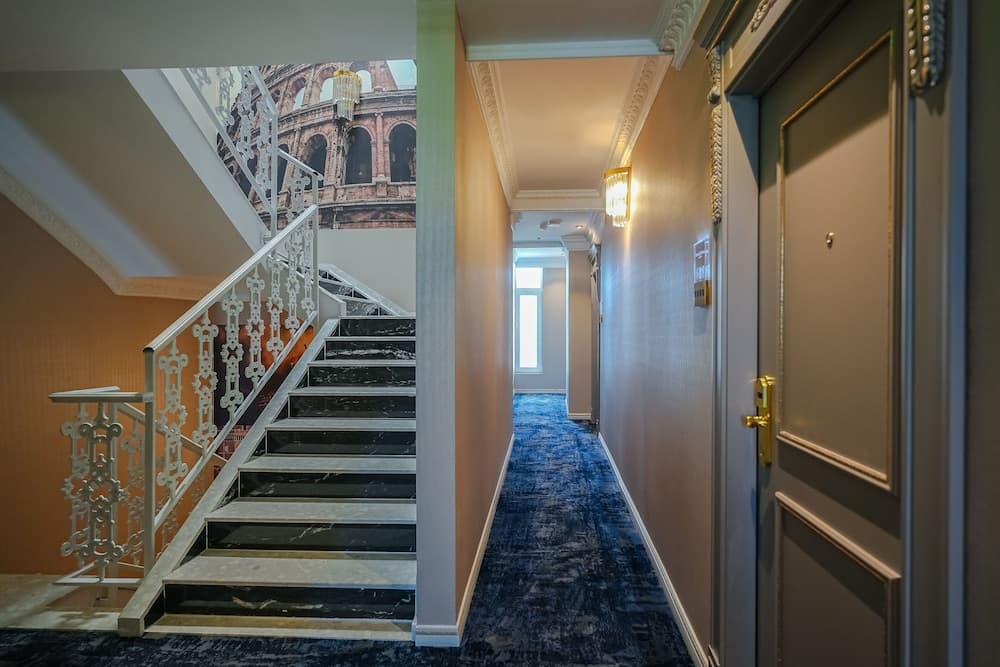 Hotel Regal