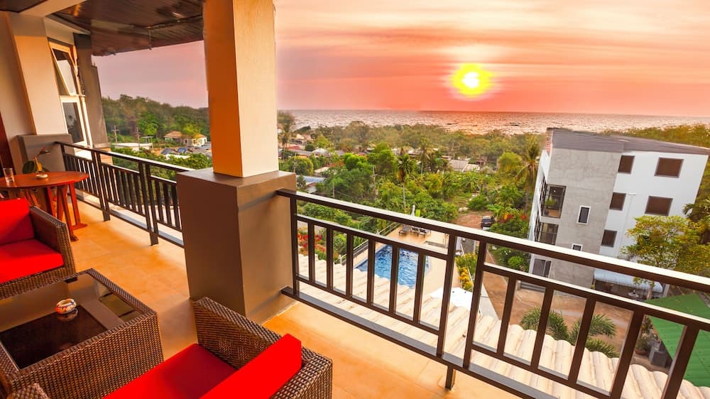 White Flower Lanta