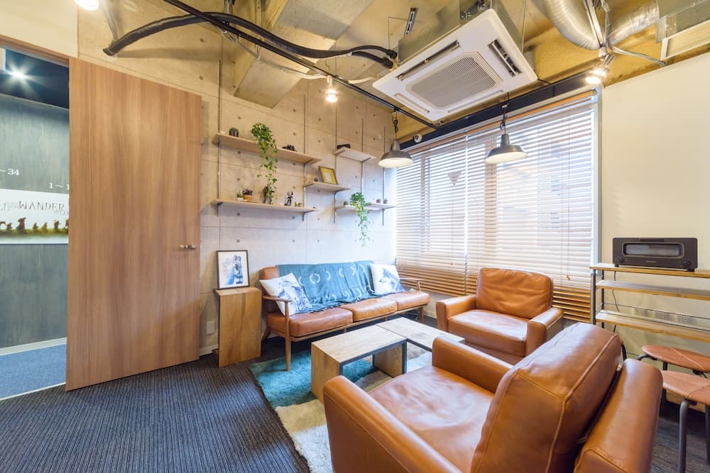 WithB Hostel Suitengumae