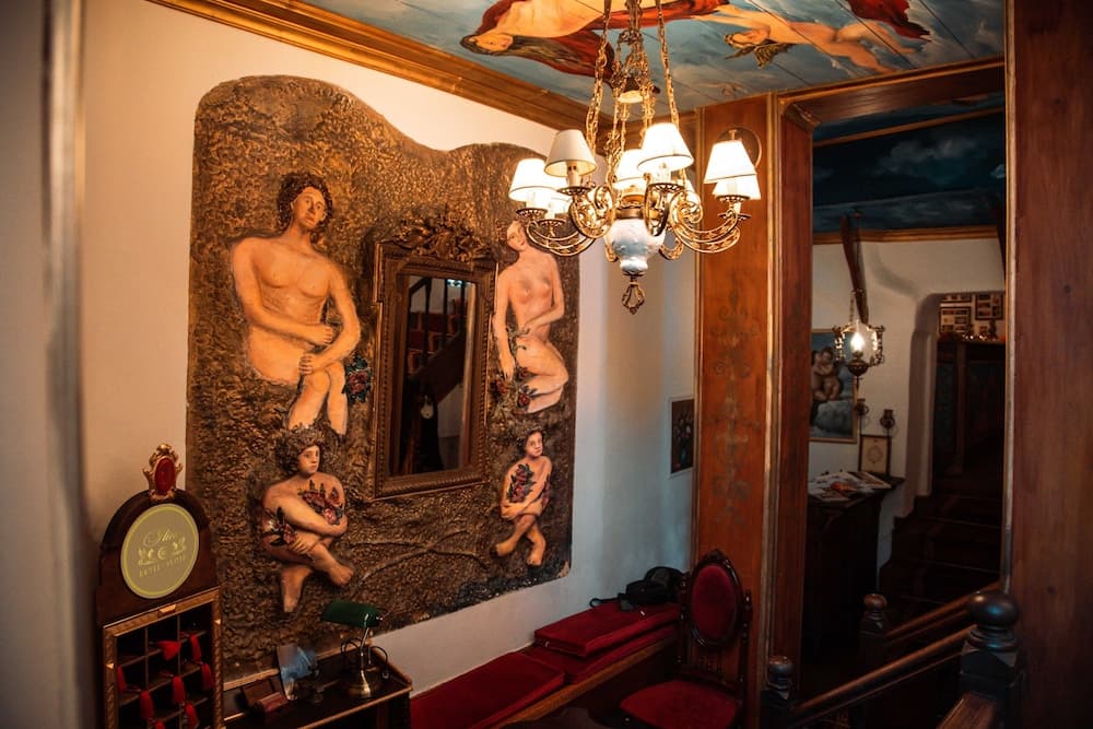 Ilion Hotel Suites