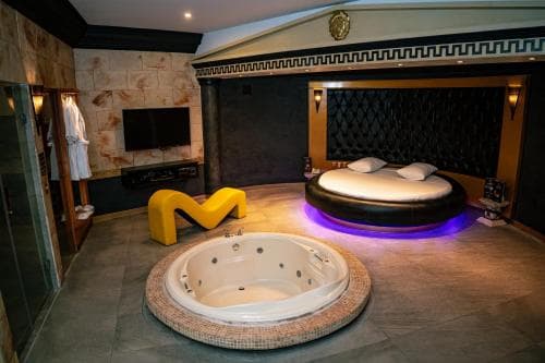 Orei Suites