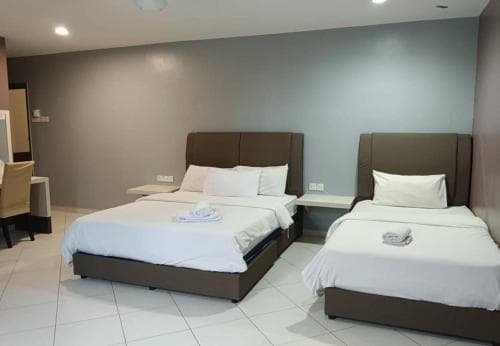 SR Inn