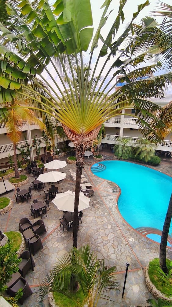 Acuarium Suite Resort