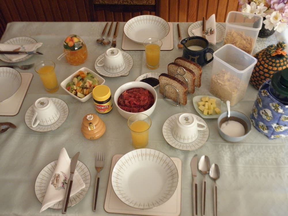 Jenny s Bed & Breakfast