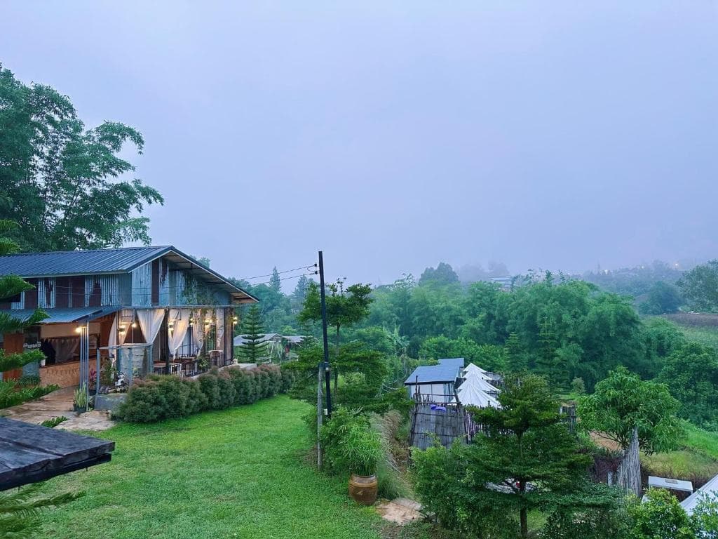 ภูเก็บตะวัน