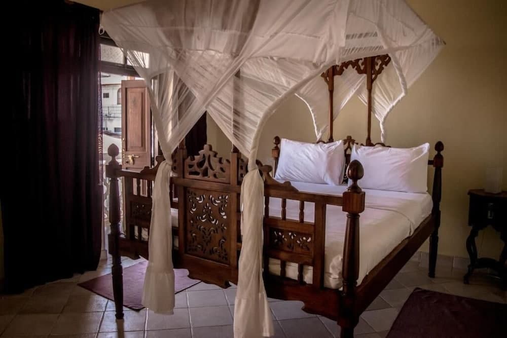 Stone Town Cafe Bed & Breakfast