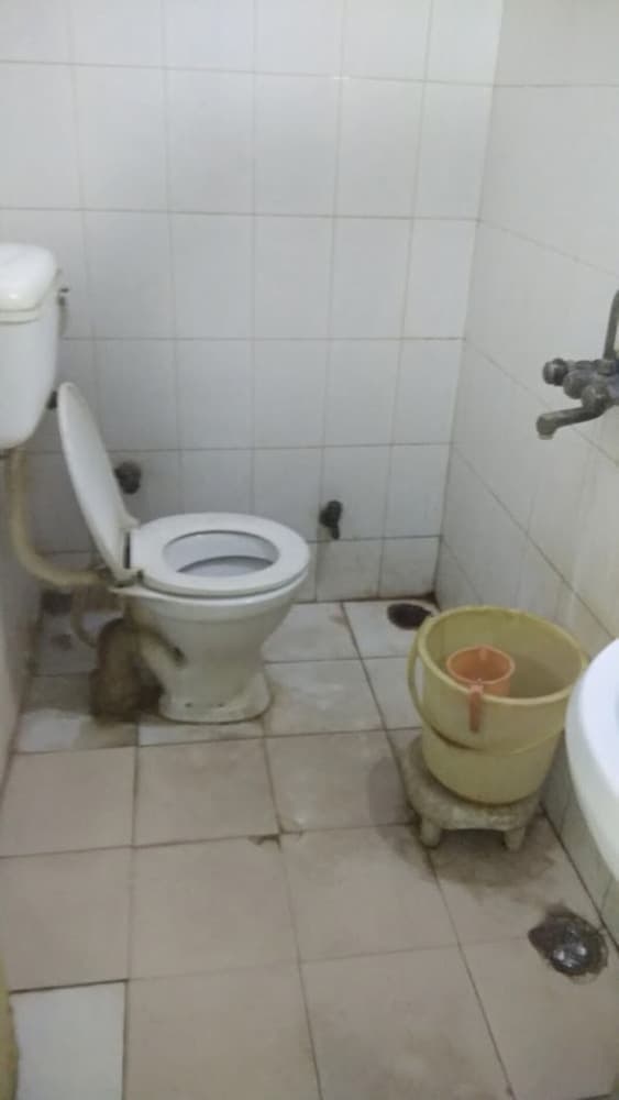 Goroomgo Viren Plaza Agra