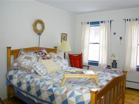 Frogs Leap Inn