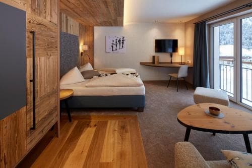 Almhotel Told