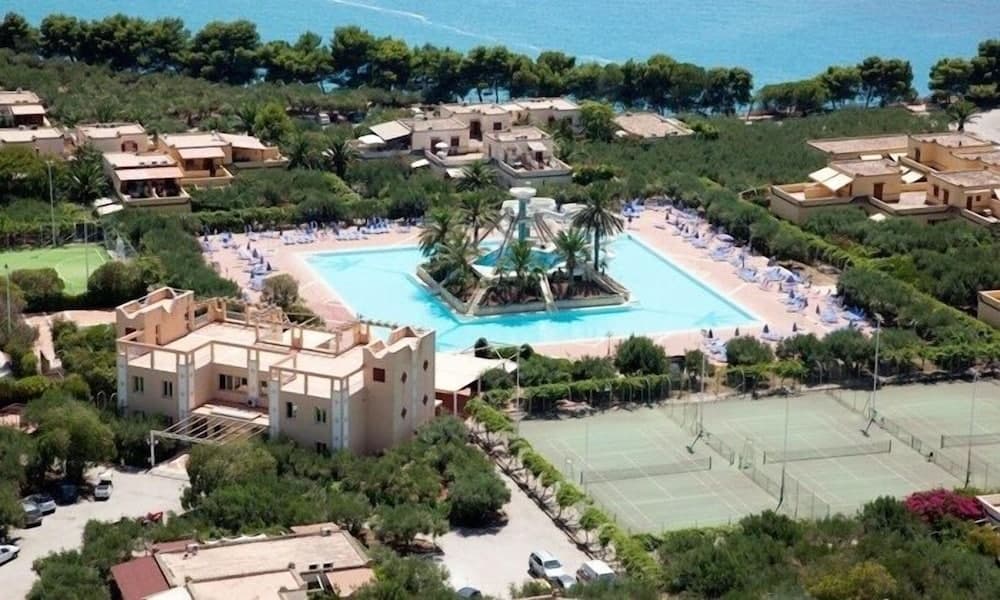 Villaggio Torre Macauda