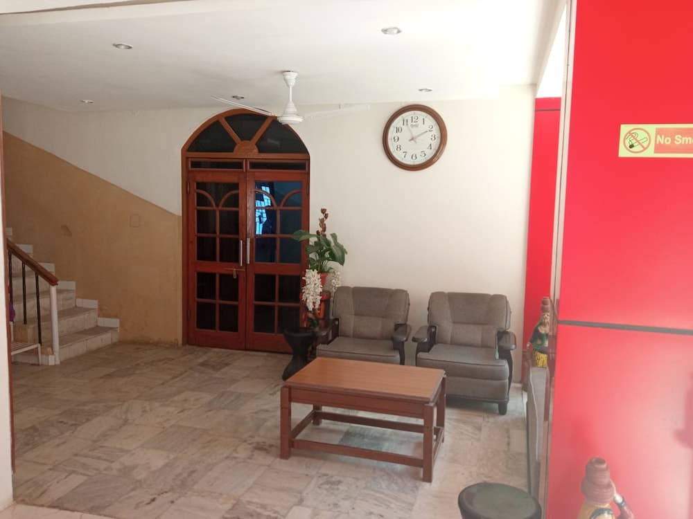 Ayuskama Cottage
