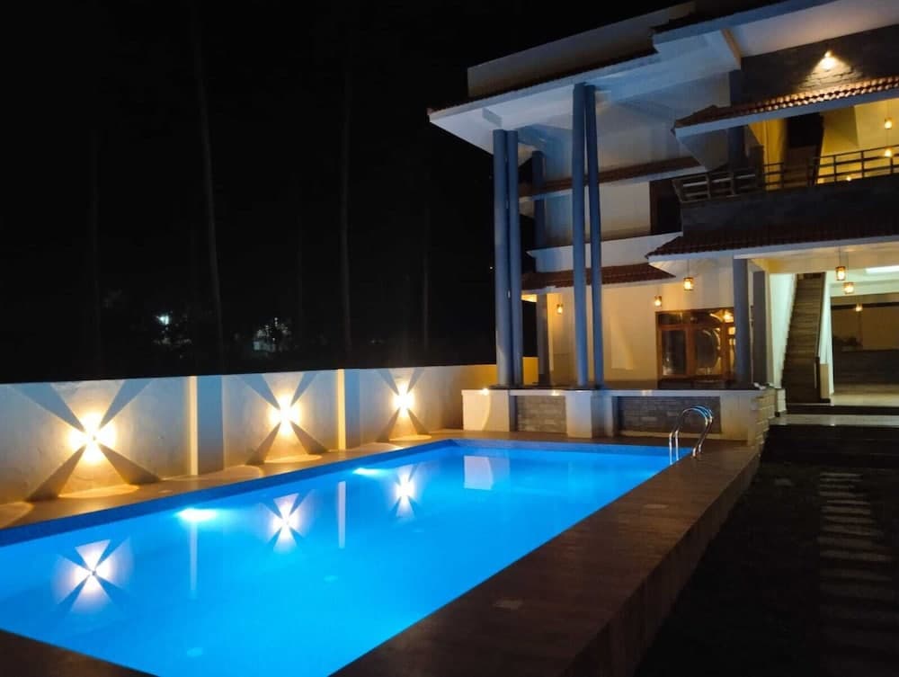 FIGO BEACH RESORT