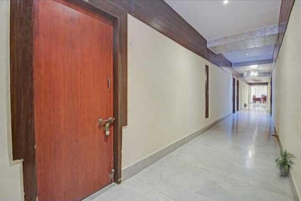 Hotel Maruthi Residency