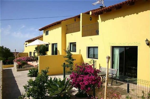 Casas Alberto
