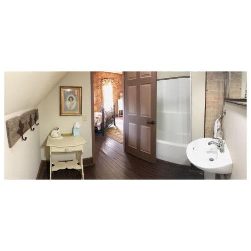 Main Street Bed & Breakfast