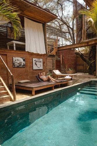 Eco Lodge