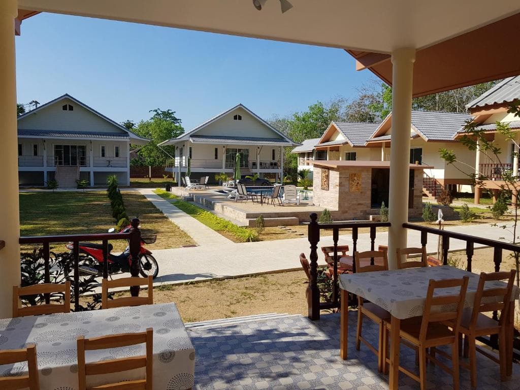 Poolside Bungalows