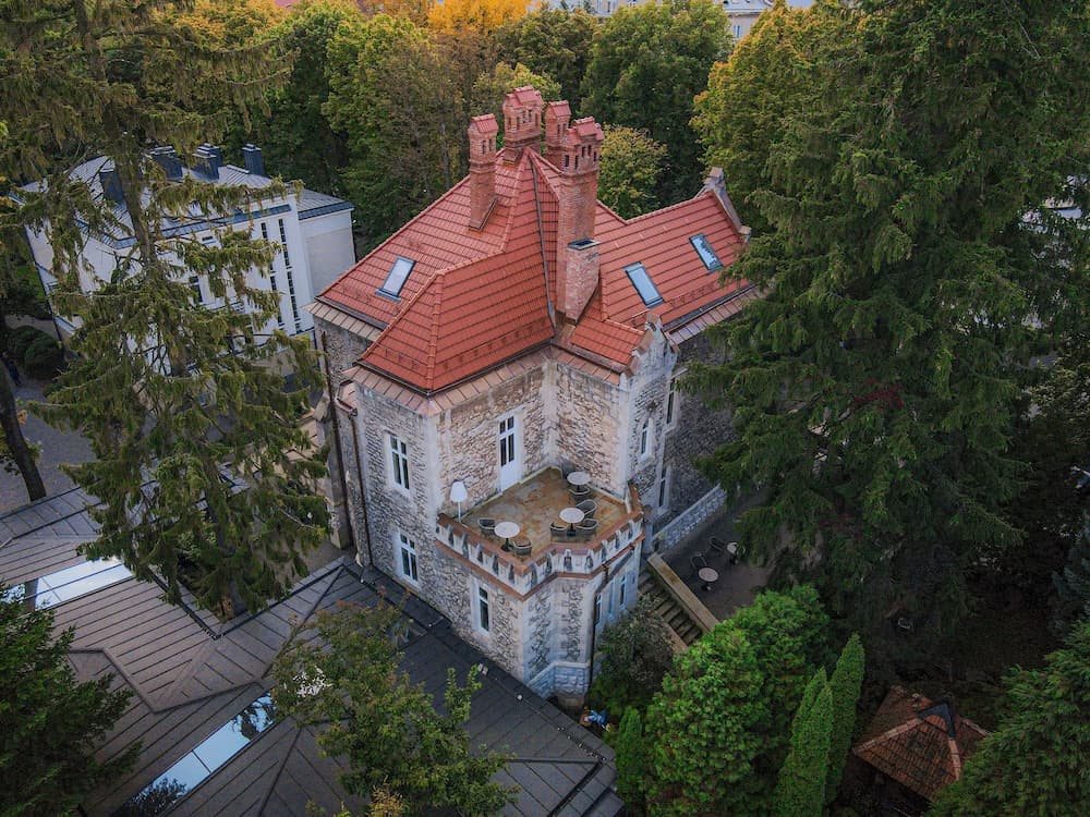Lion s Castle