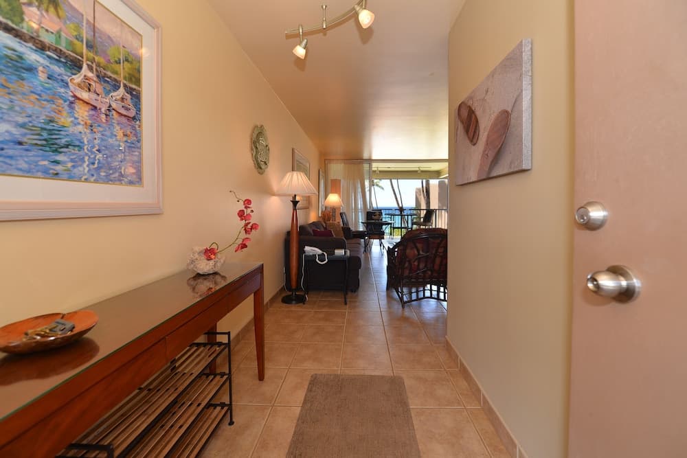 Hale Ono Loa Unit 212