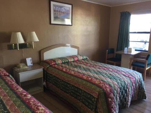 Golf View Motel