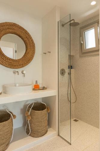 Perivoli Rooms