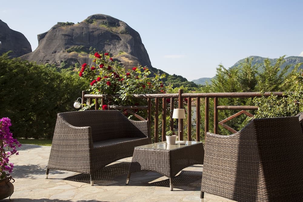 Meteoritis Hotel