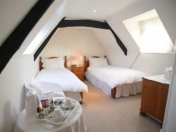 Cross Keys Cottage Guest house