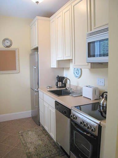 Back Bay Suites