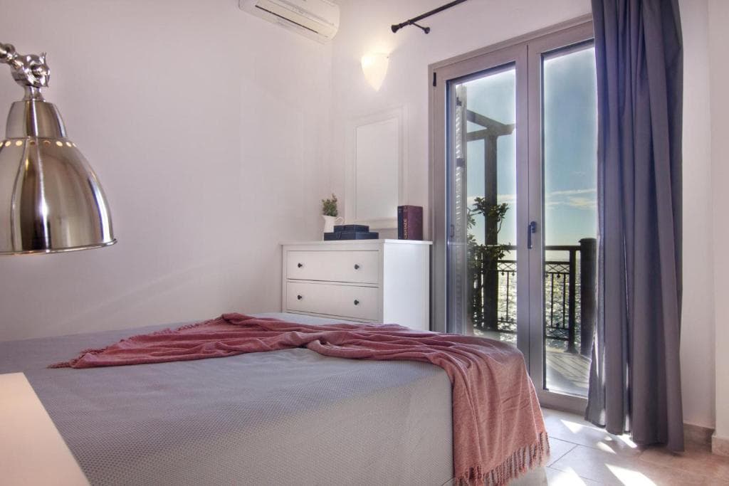 Mani Apartments