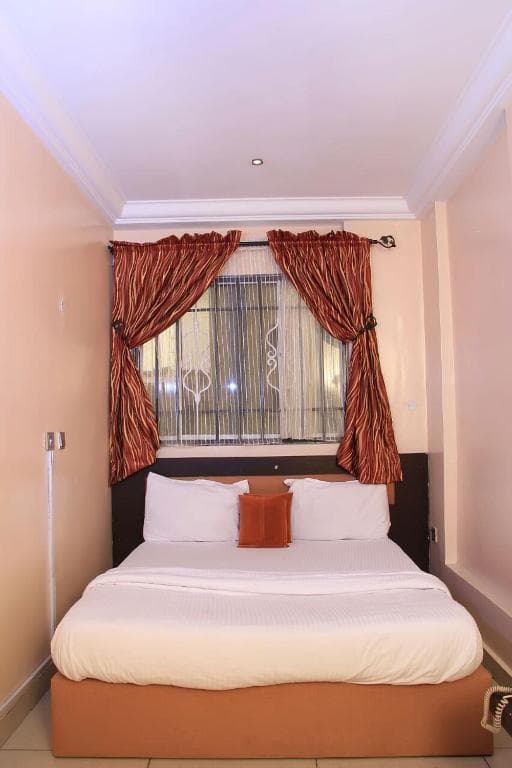 Chantella Suites