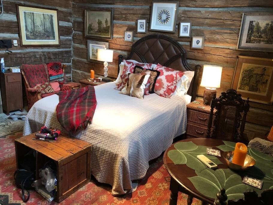 Sunset Log Cabin