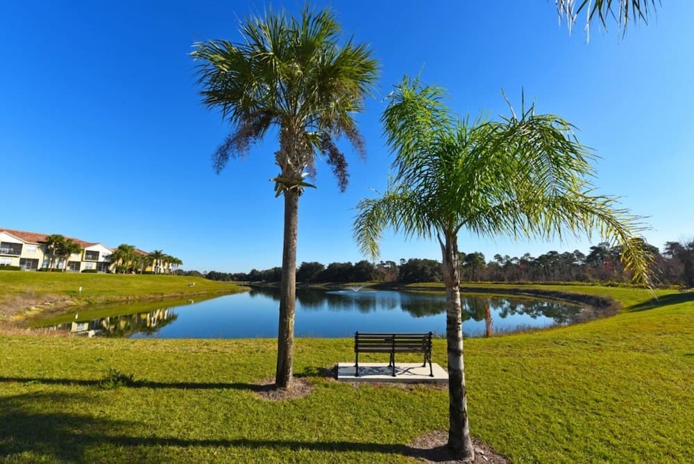 Oakwater Resort