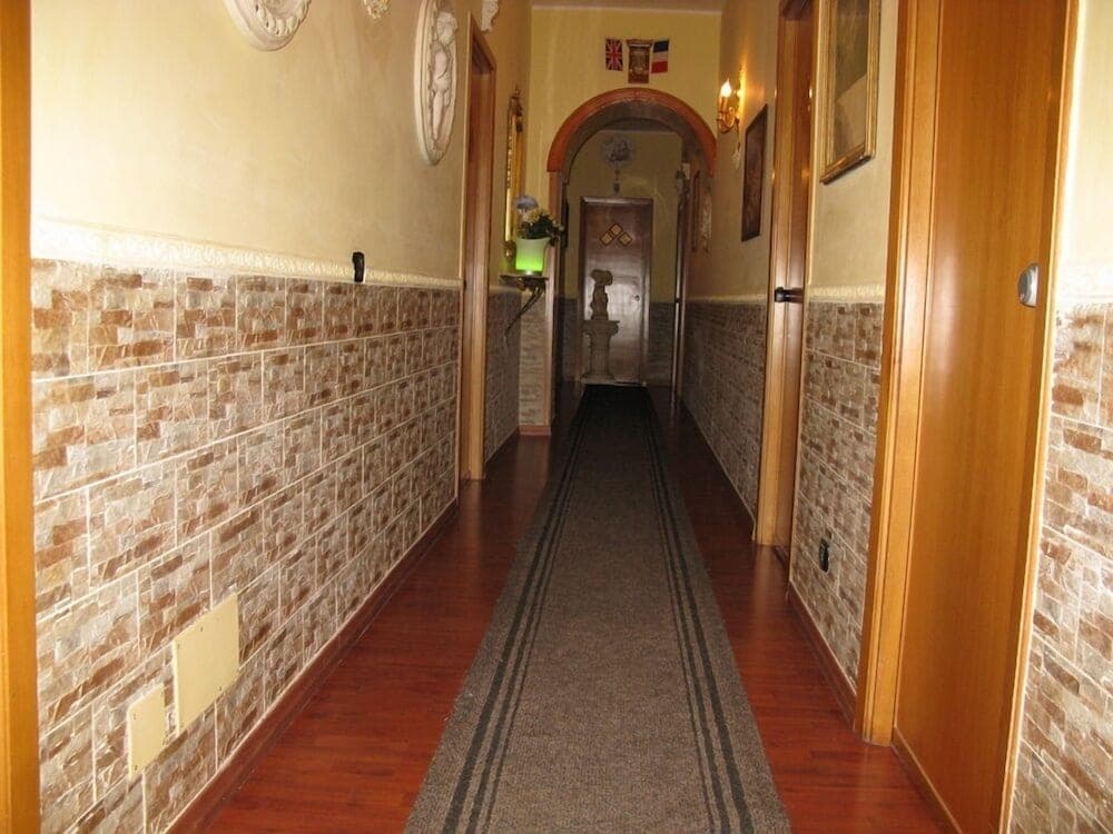 Hotel Iris