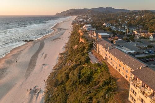 Nordic Oceanfront Inn