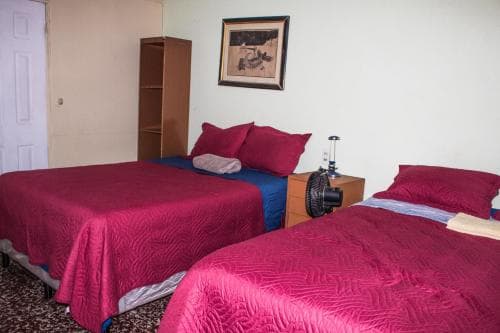 Hostal Kuskatan