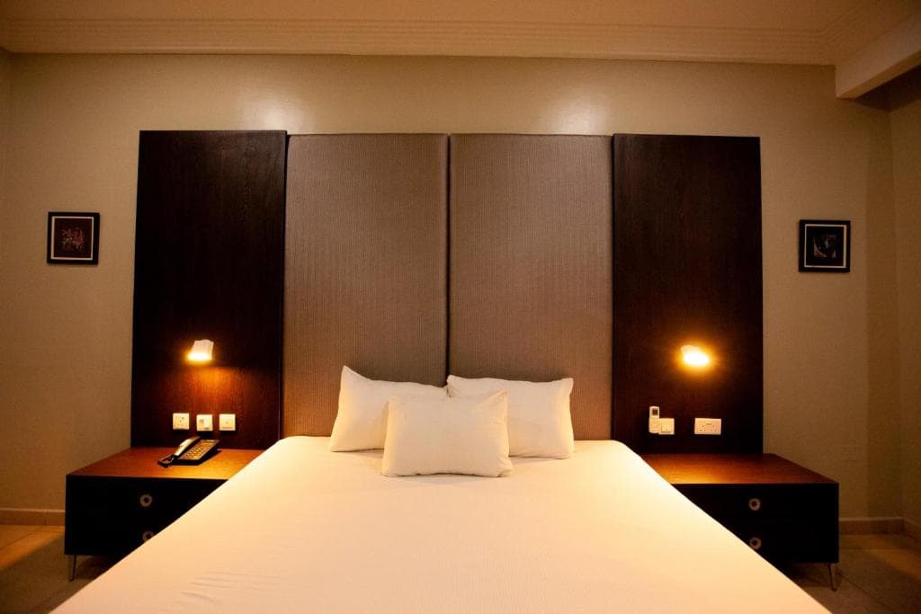 Genesis Reventon Hotel