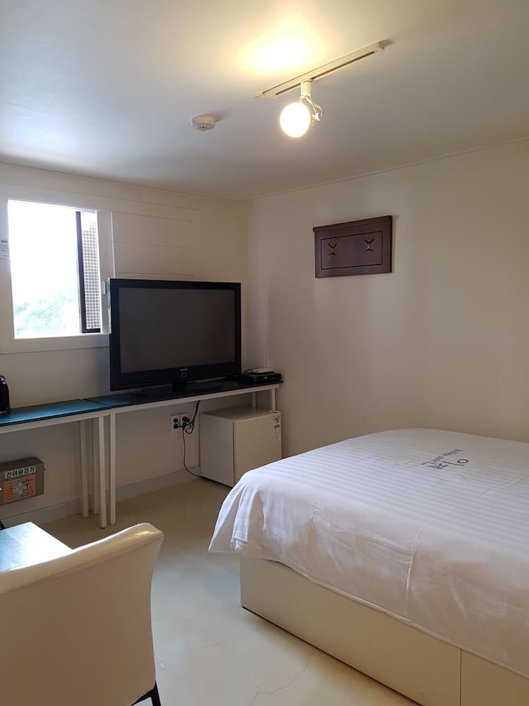 Ezen Motel