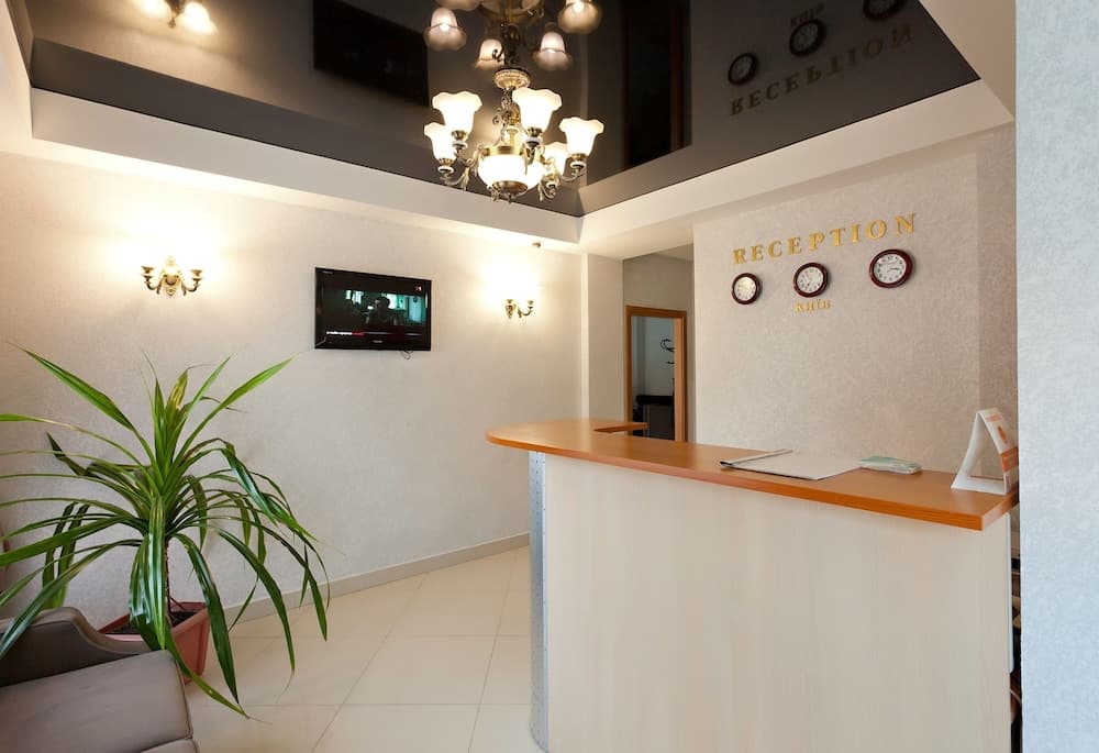 Zenith Hotel